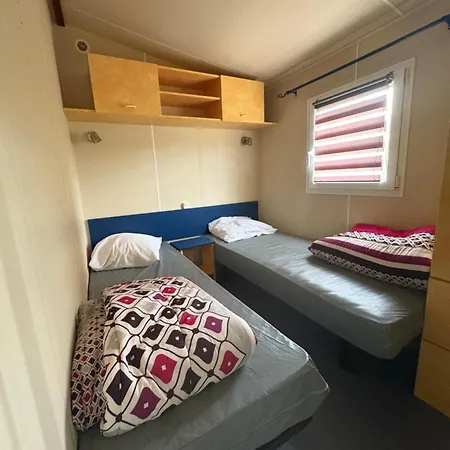 Lantställe Proche *